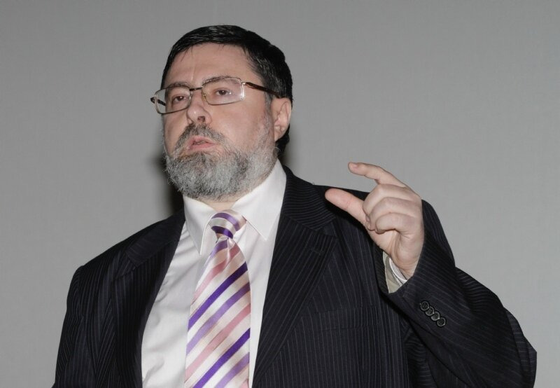 Обложка статьи «Ставил себя вне канонов»: в Саратове прошел вечер памяти Романа Арбитмана