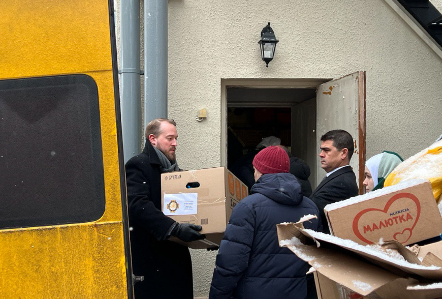 Члены ИППО передали гуманитарный груз в Посольство Сирии
ippo.ru